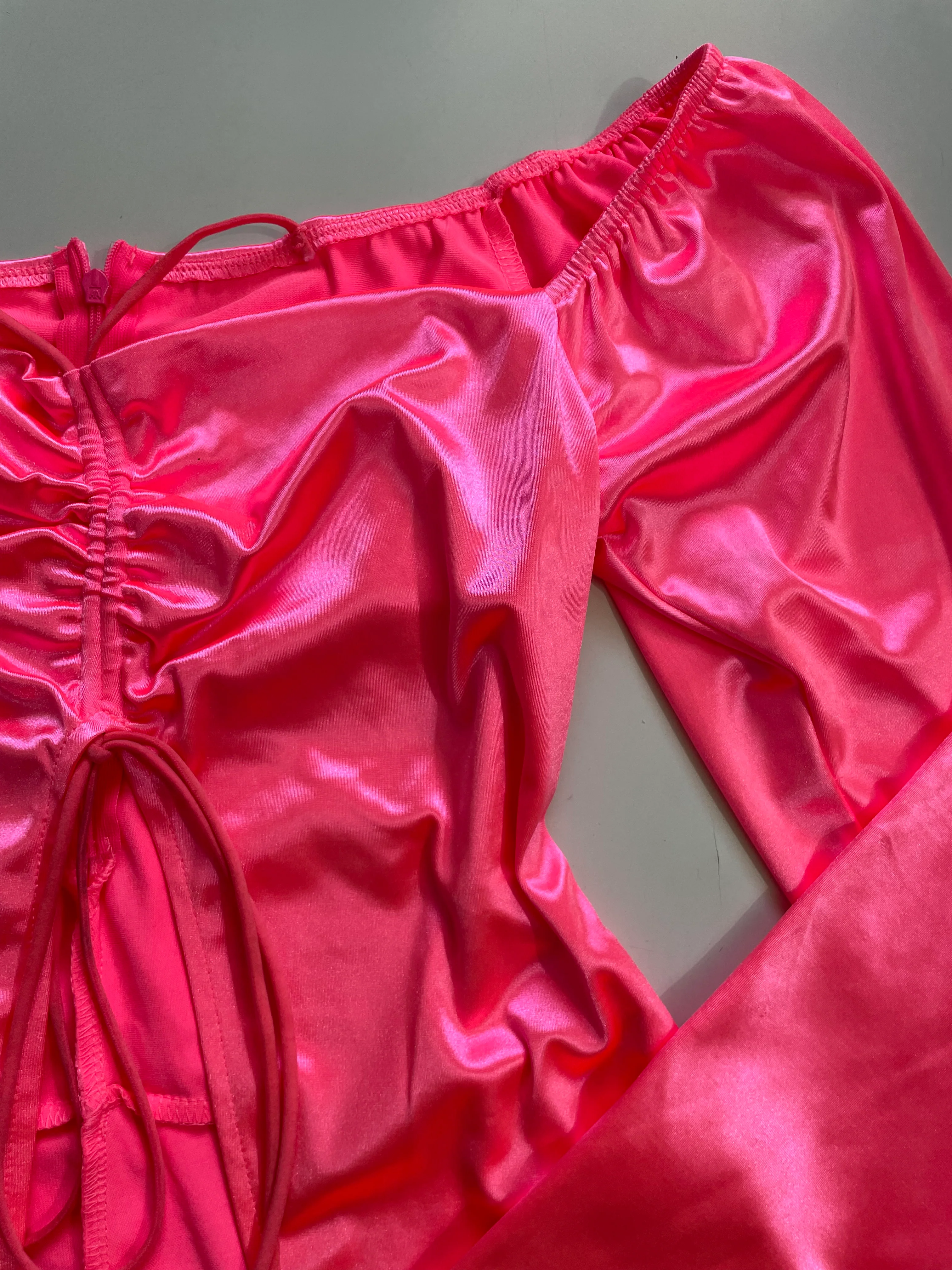 Neon Pink Top-Bust 32 to 34 - Image 2