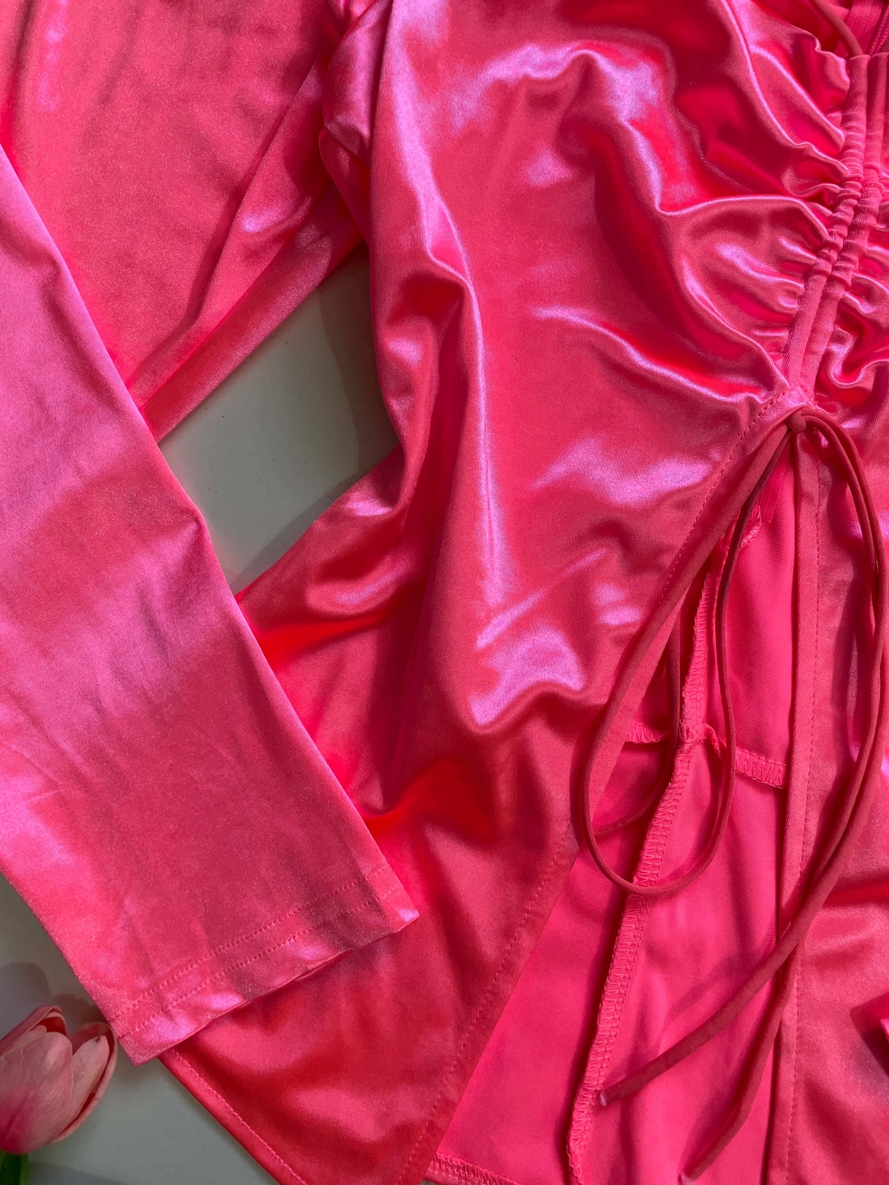 Neon Pink Top-Bust 32 to 34 - Image 3