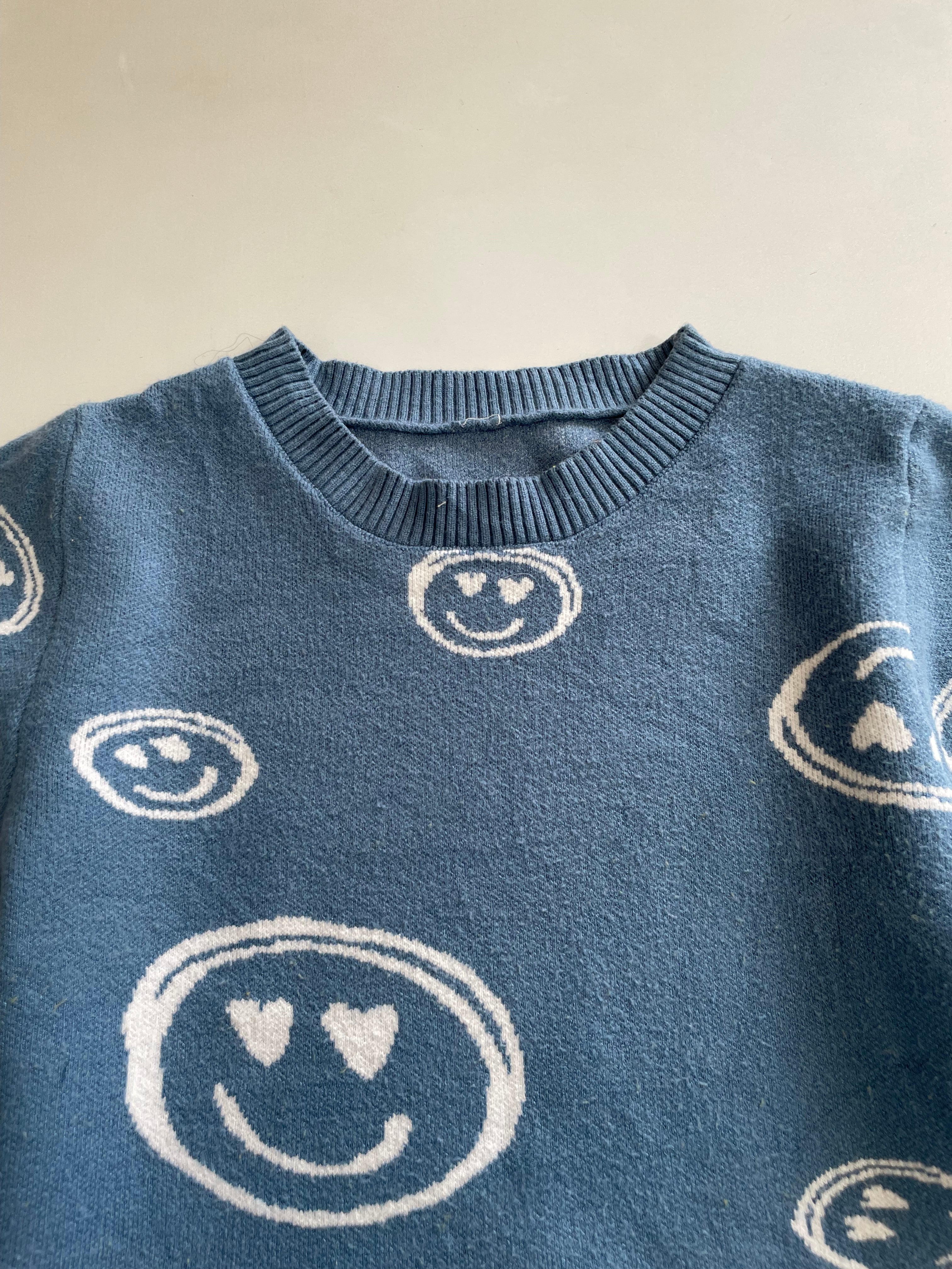 Smiley Top-Bust 30 to 32 - Image 2
