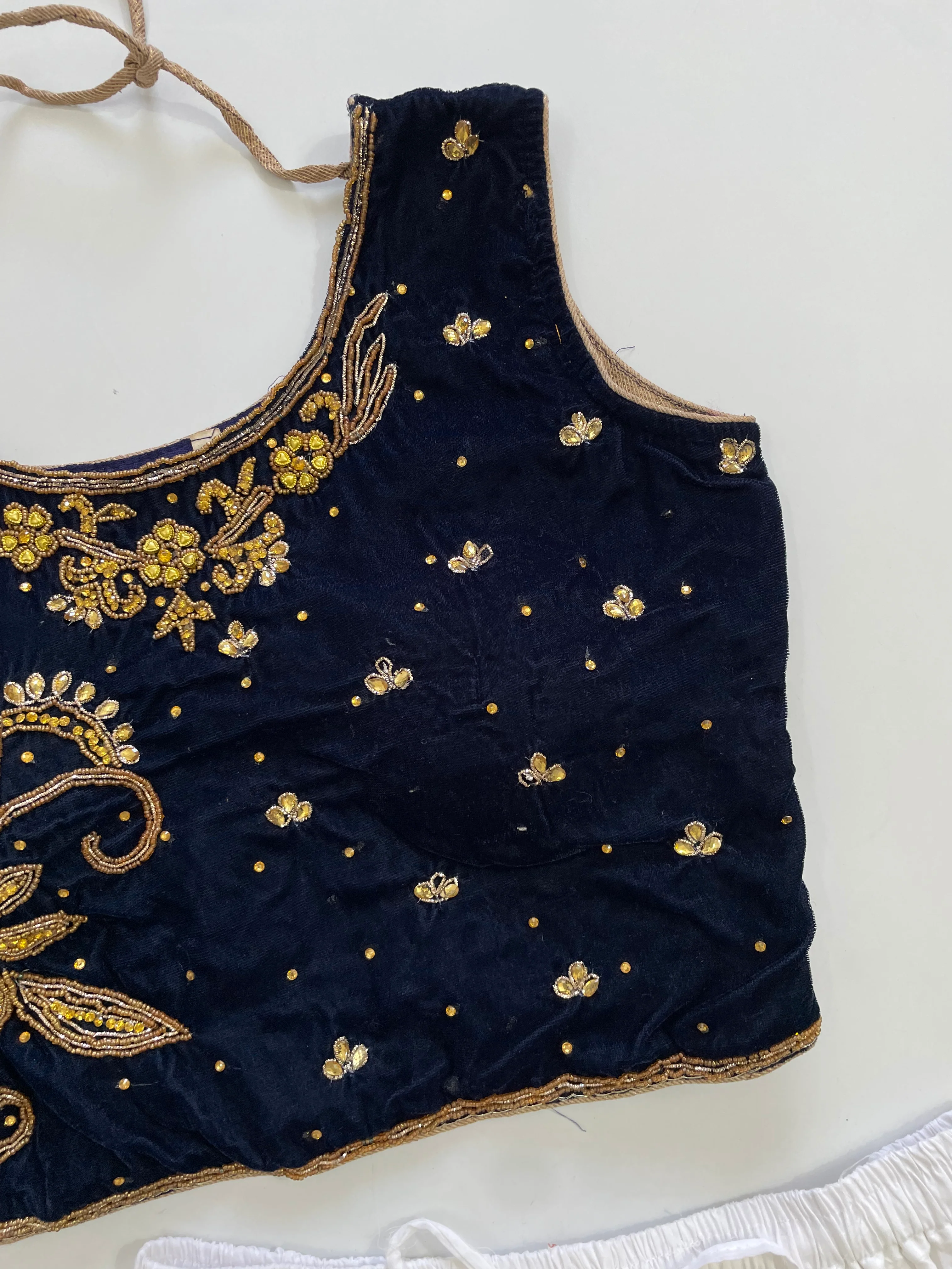 Desi Top-Bust 38 - Image 2