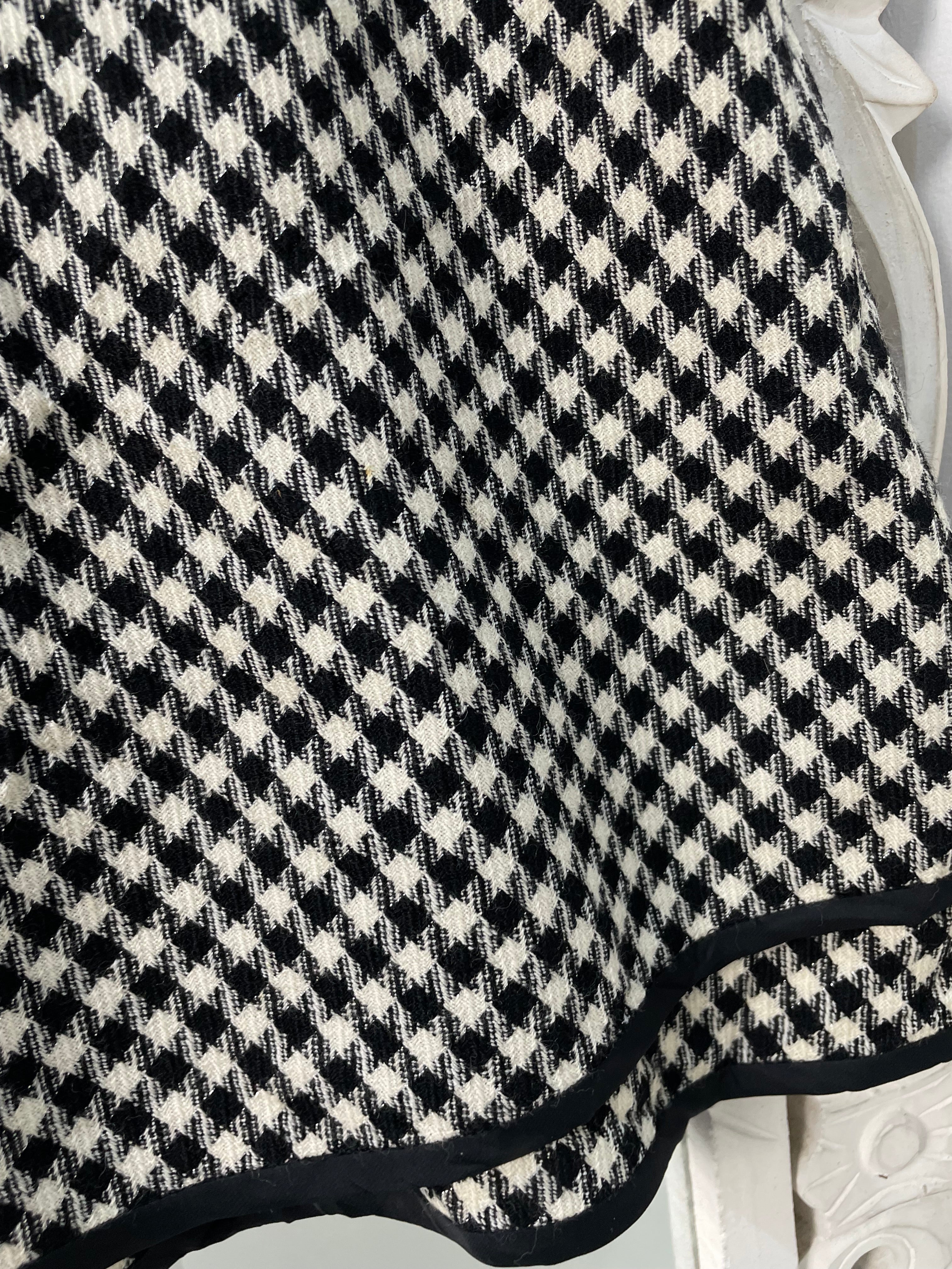 Crocodile Tweed Skirt-Waist 30 - Image 3
