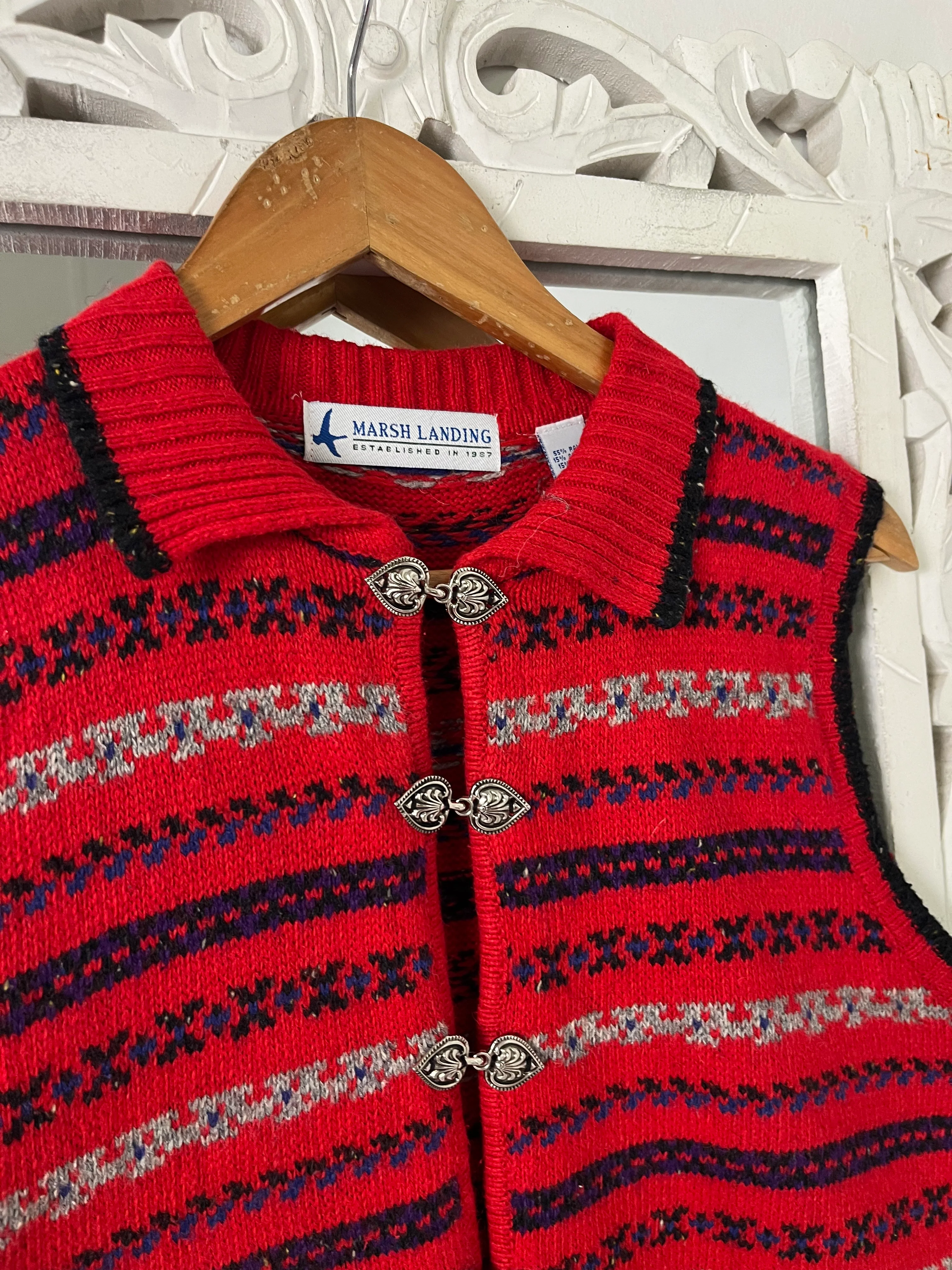 Vintage Embroidered Sweater Vest-Bust 38 - Image 2