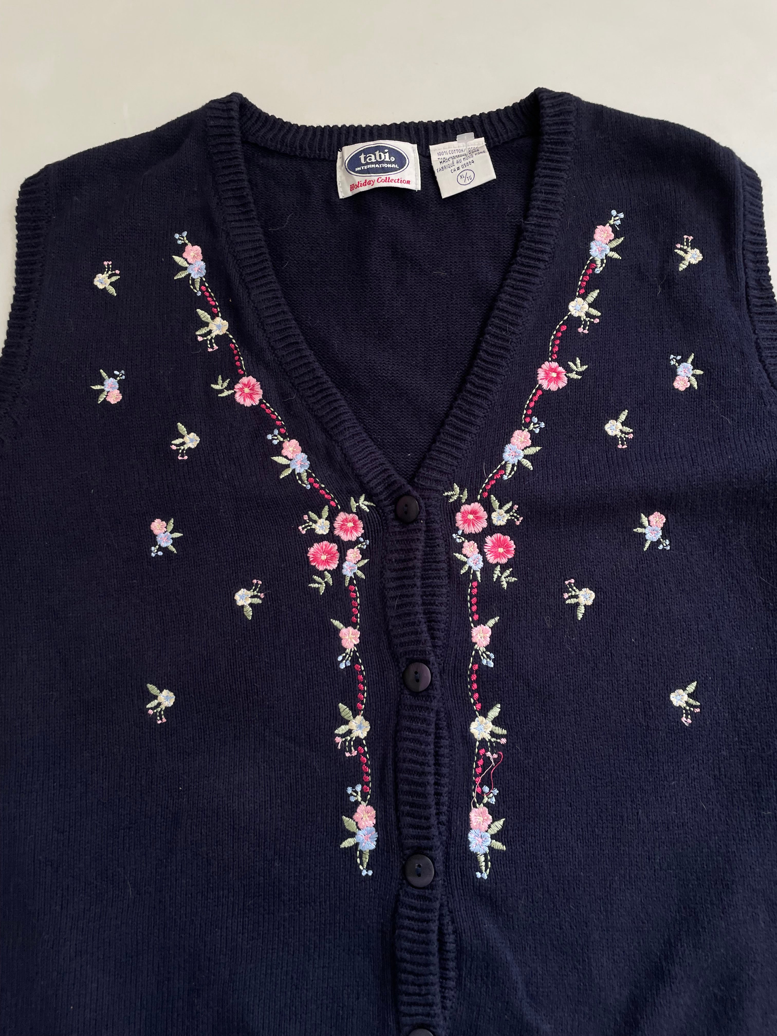 Tabi Vintage Embroidered Sweater Vest-Bust 46 - Image 2