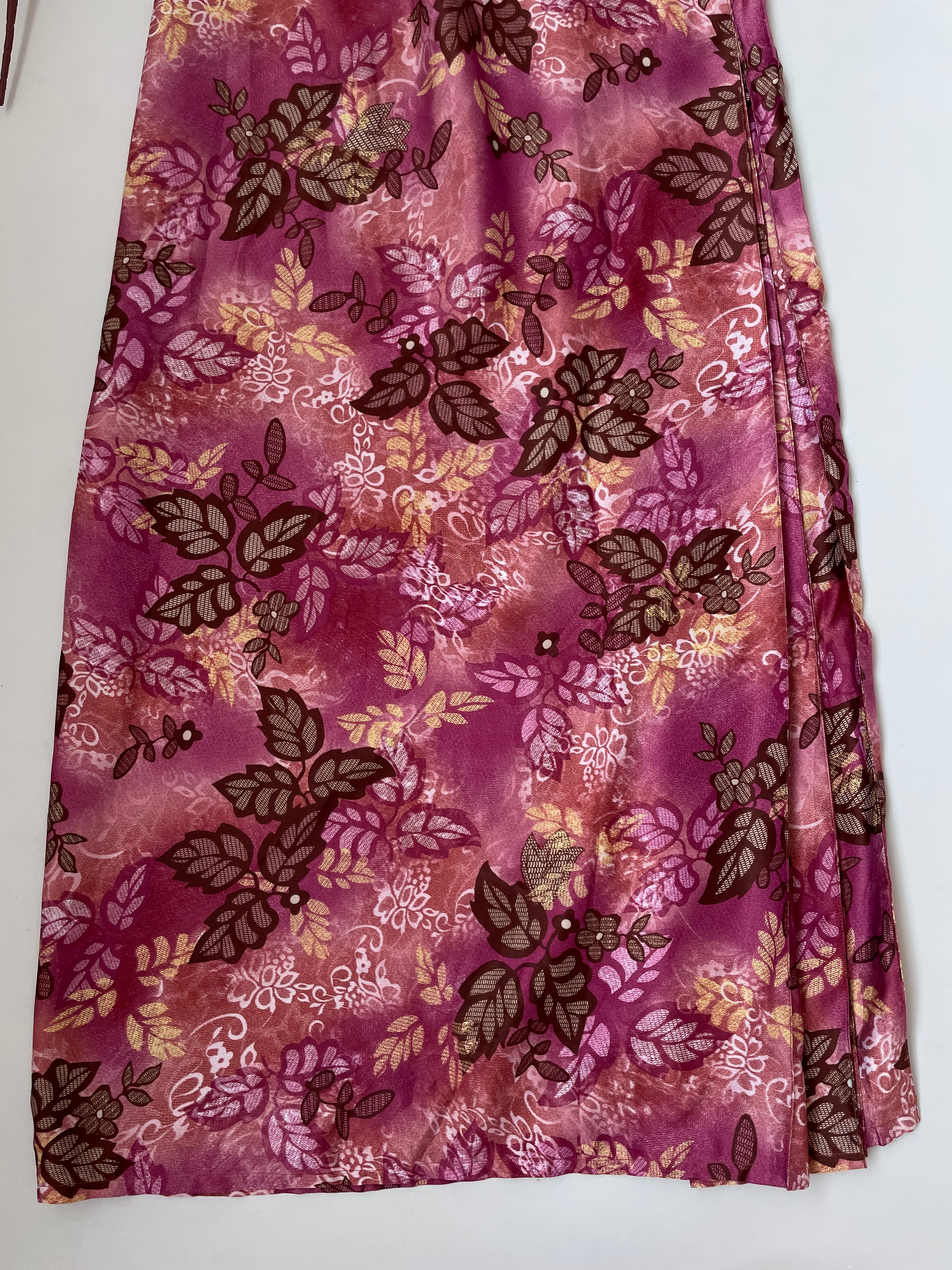 Vintage Long Skirt-Waist 28 to 30 - Image 3