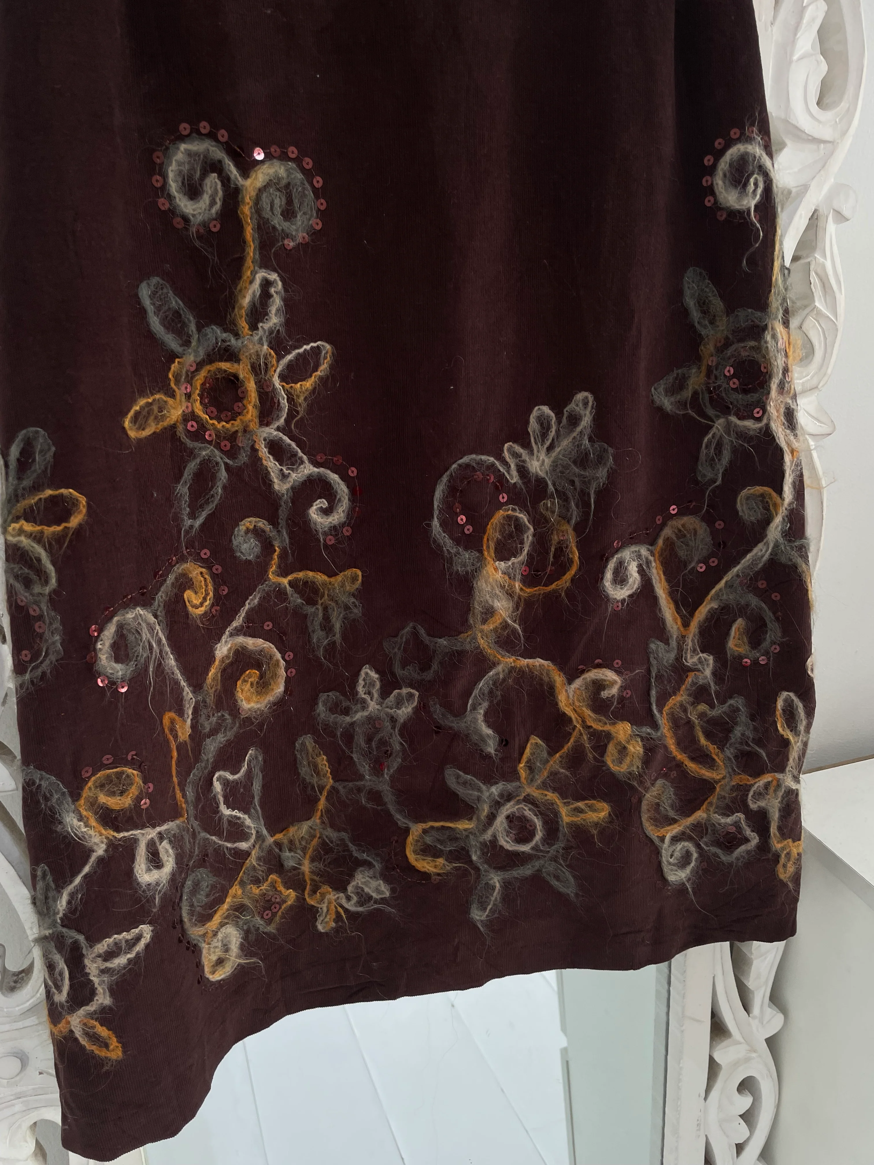 Miguel Gageiro Corduroy Embroidered Vintage Skirt-Waist 32 - Image 3