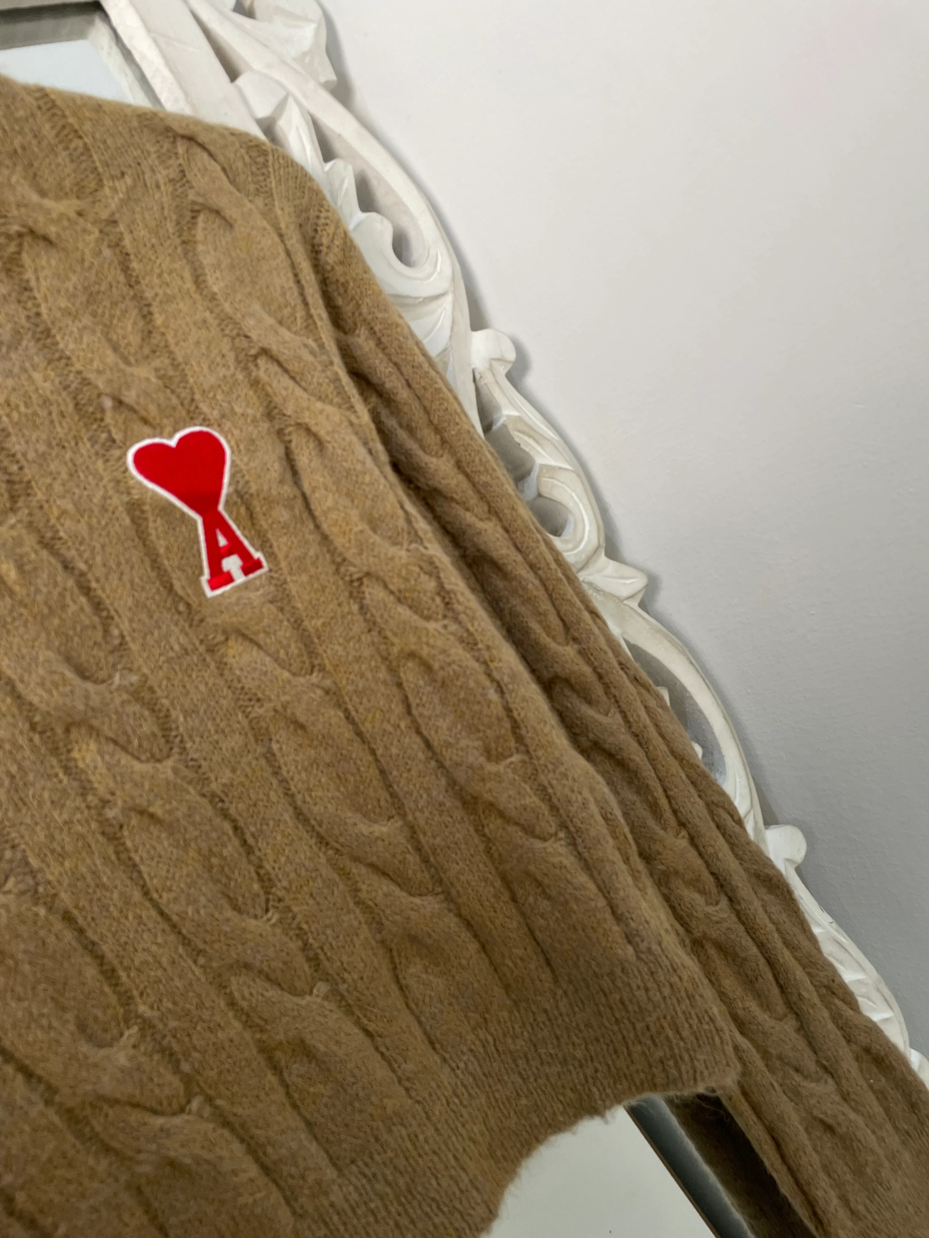 Ami Vintage Sweater-Bust 38 - Image 3