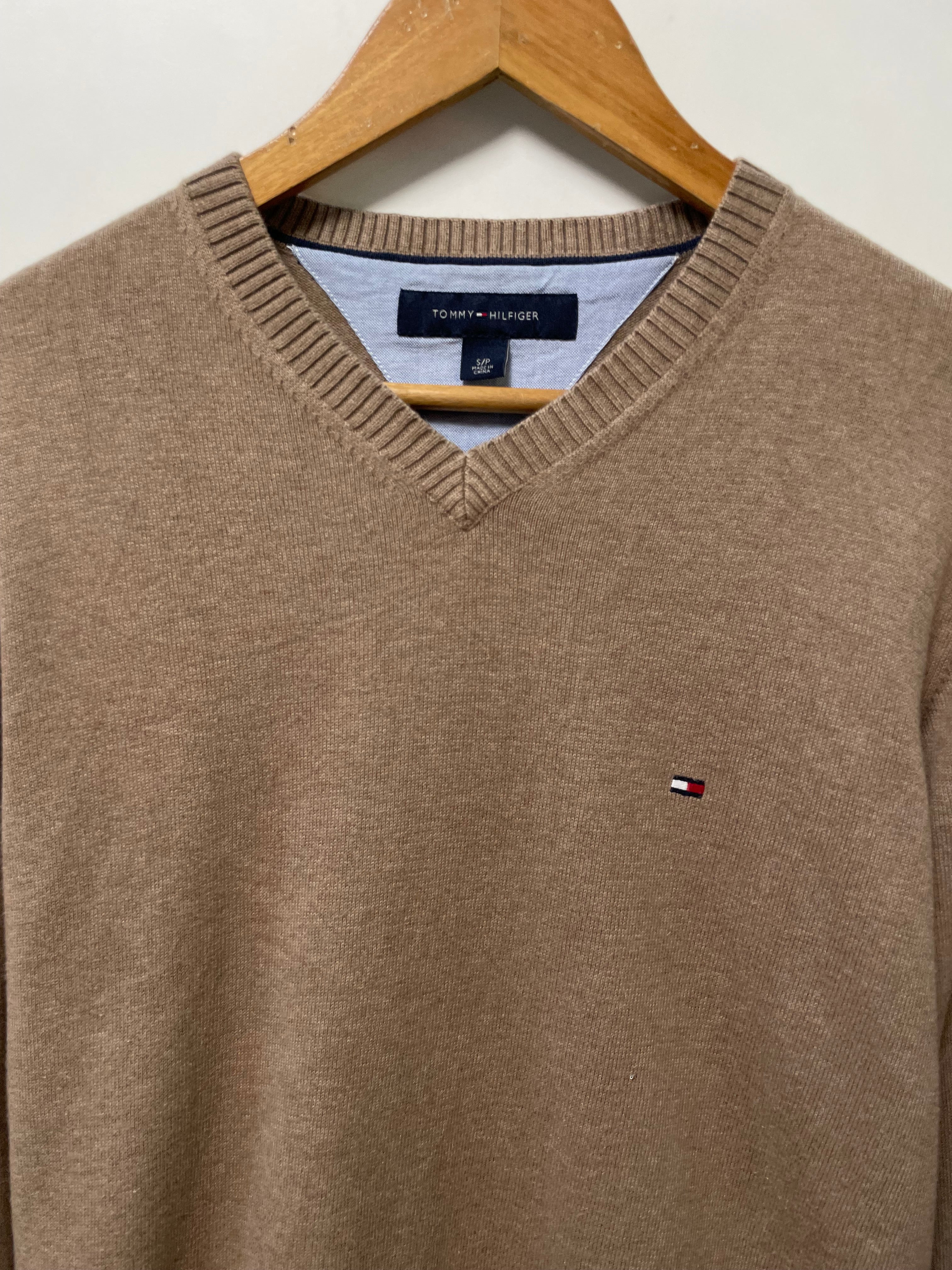 Tommy Hilfiger Vintage Sweater-Bust 44 - Image 2