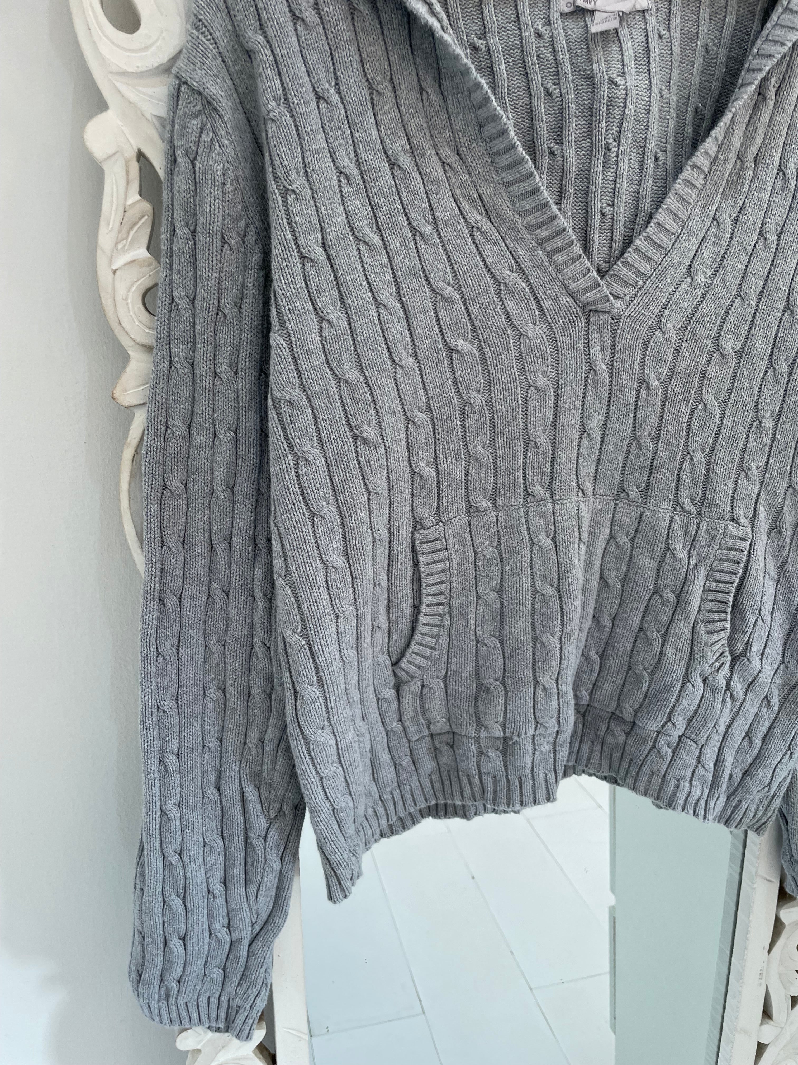 Old Navy Vintage Sweater-Bust 38 to 40 - Image 3