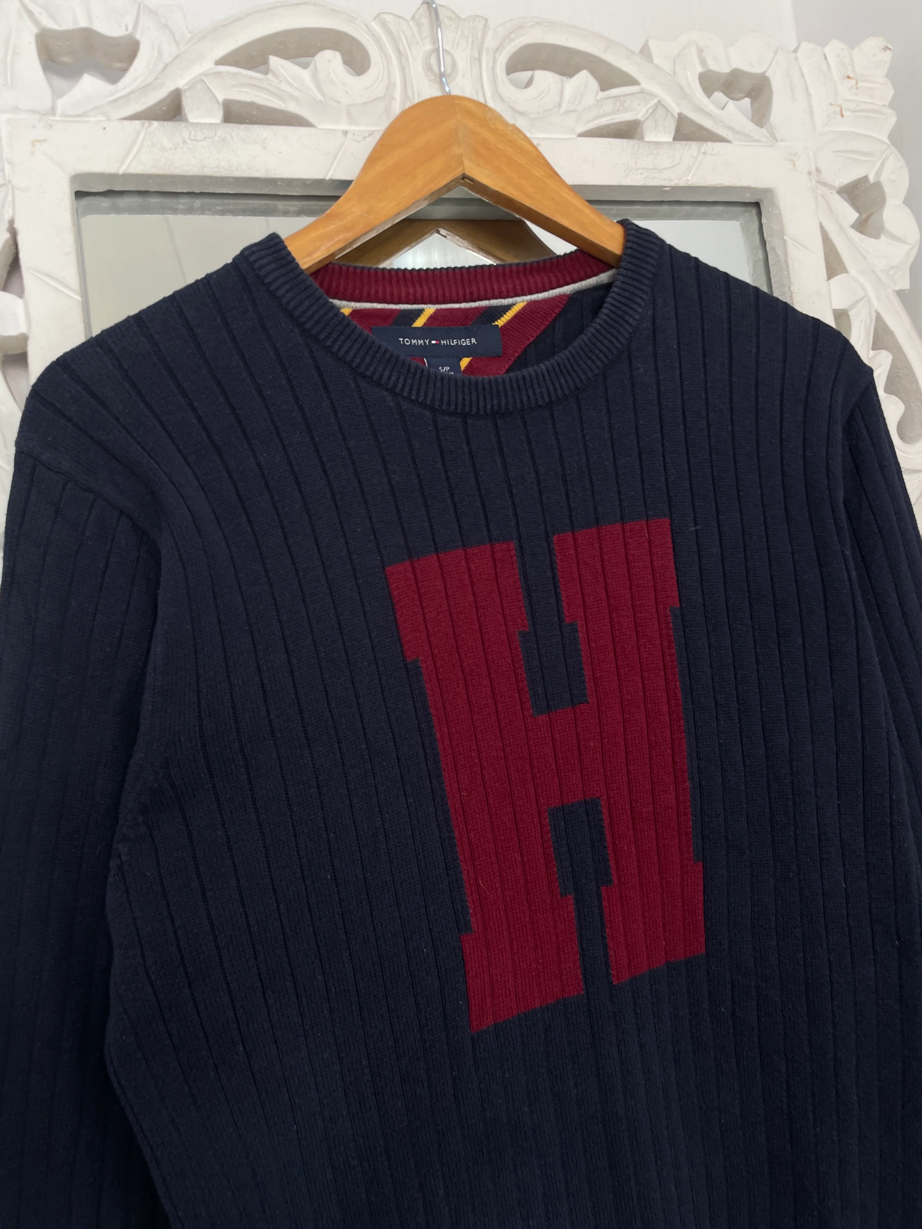 Tommy Hilfiger Vintage Sweater-Chest 40 - Image 2