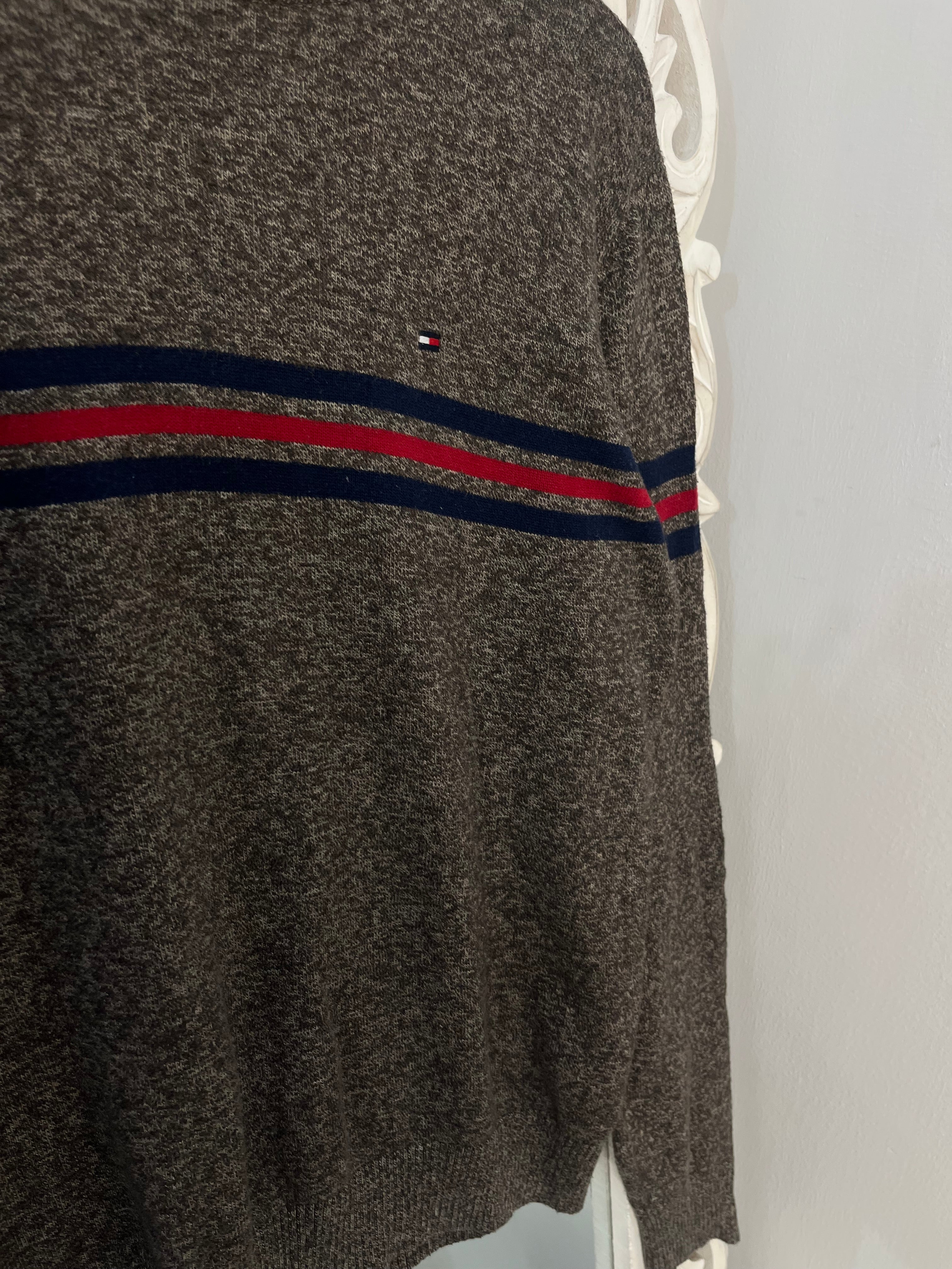 Vintage Tommy Hilfiger Sweater-Chest 44 - Image 3