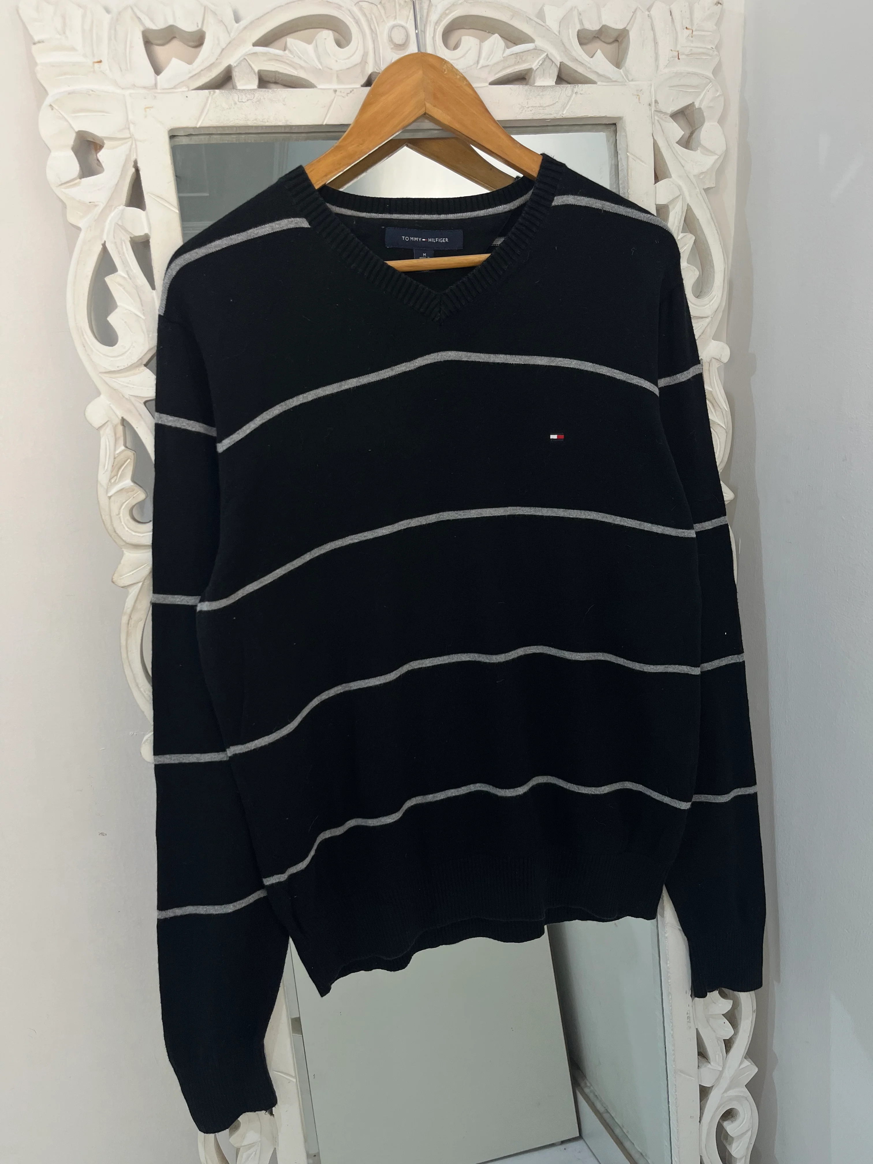 Vintage Tommy Hilfiger Sweater-Chest 42