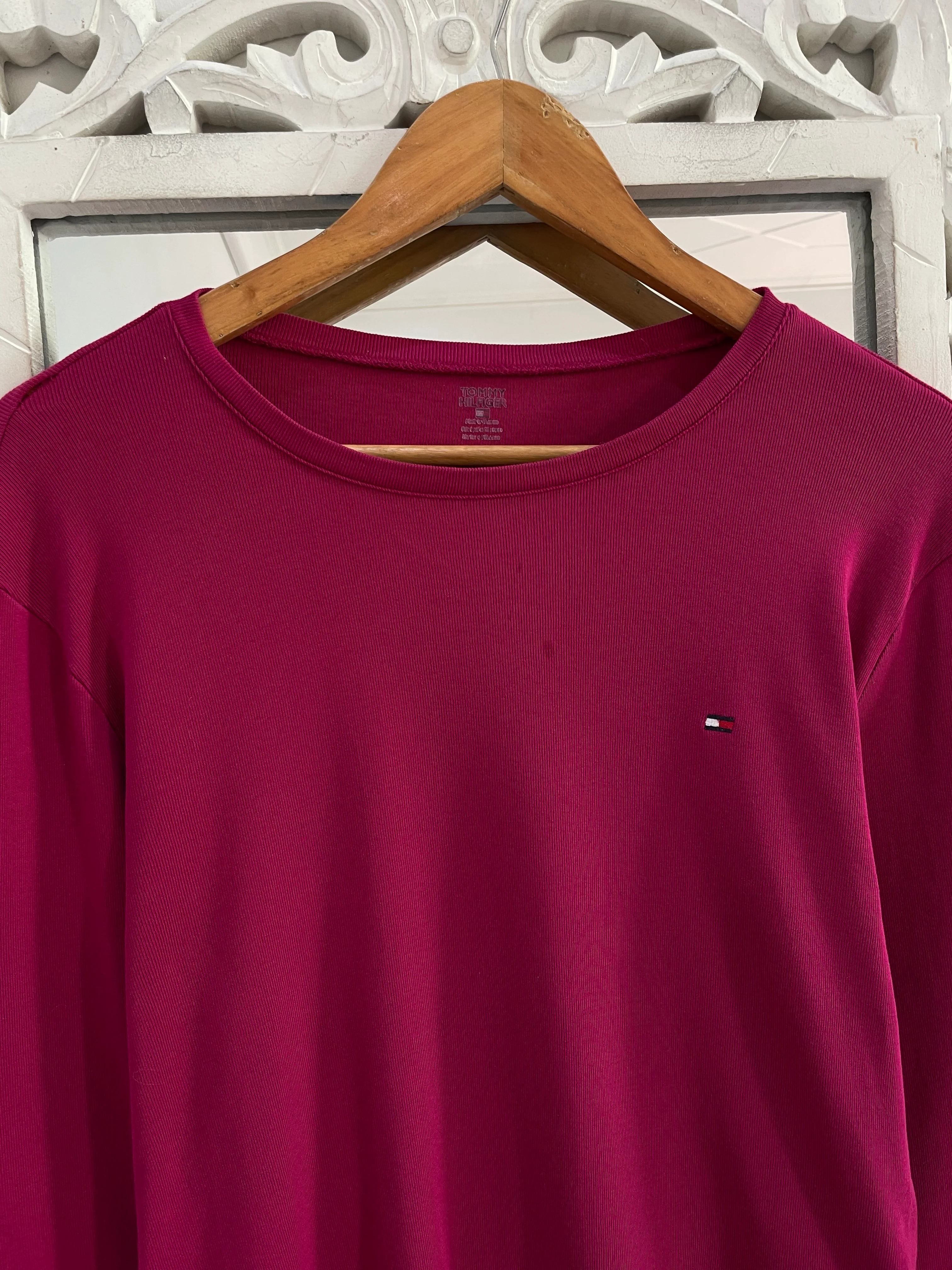 Tommy Hilfiger Vintage Top-Bust 42 to 44 - Image 2