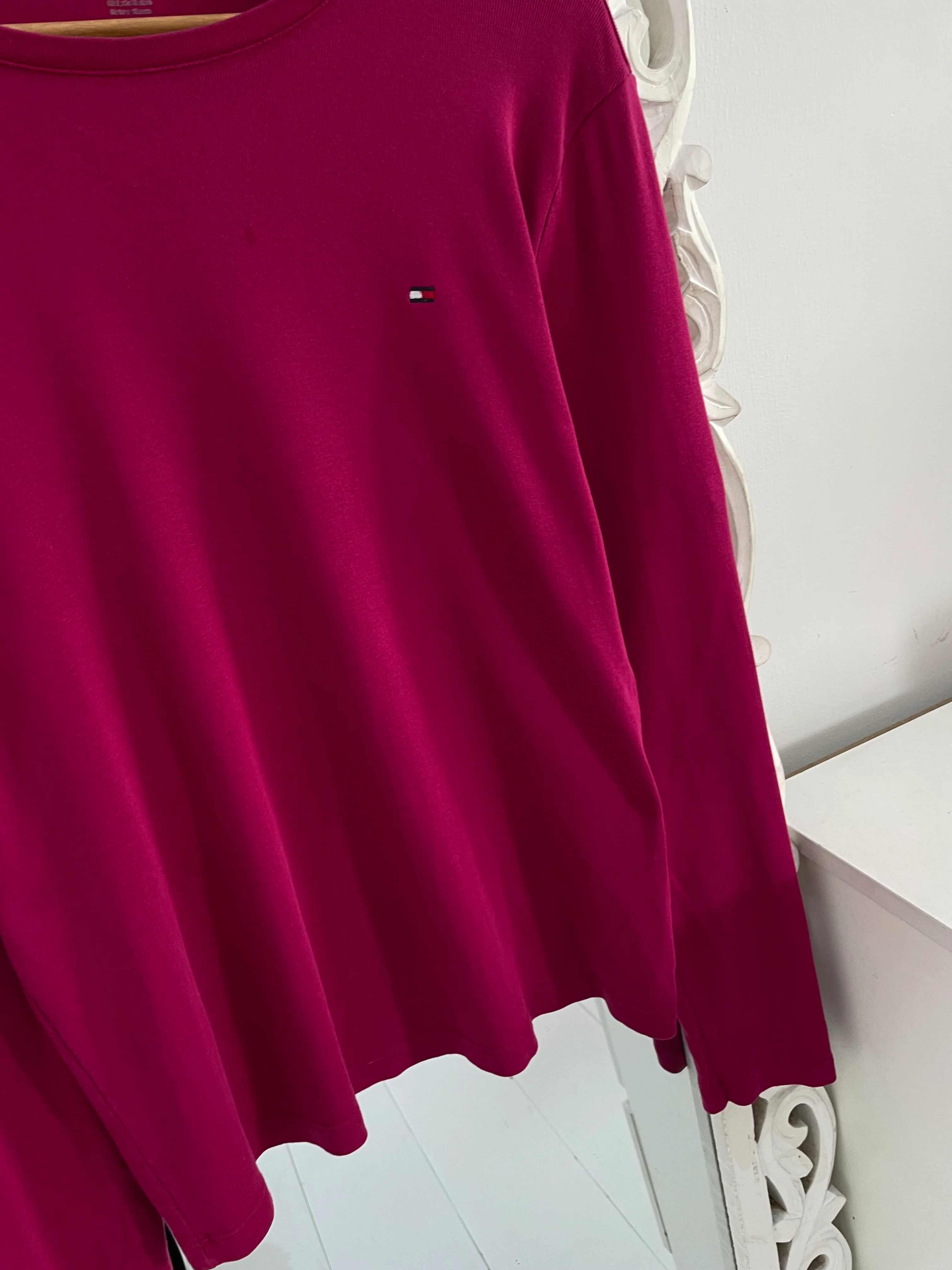 Tommy Hilfiger Vintage Top-Bust 42 to 44 - Image 3