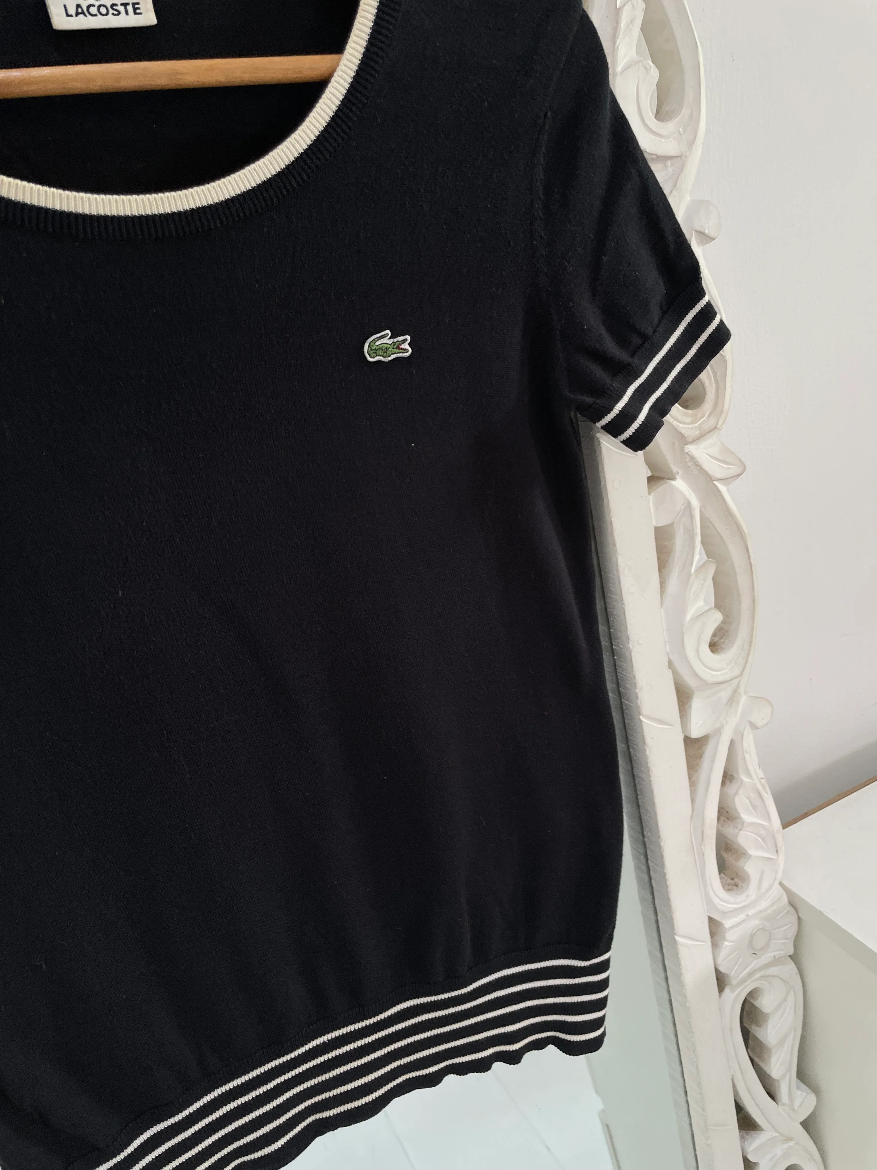 Lacoste Vintage Top-Bust 32 to 34 - Image 3