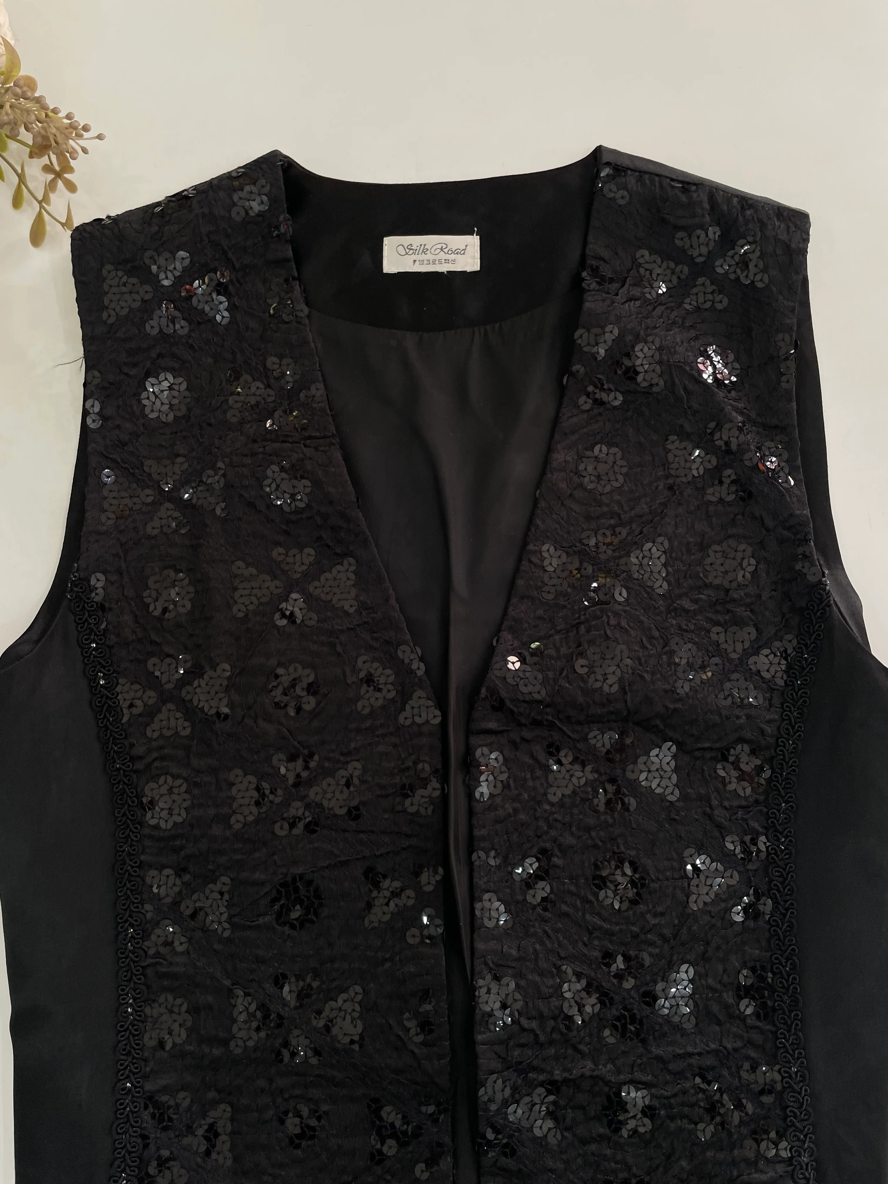 Silk Road Waistcoat-Bust 34 - Image 2