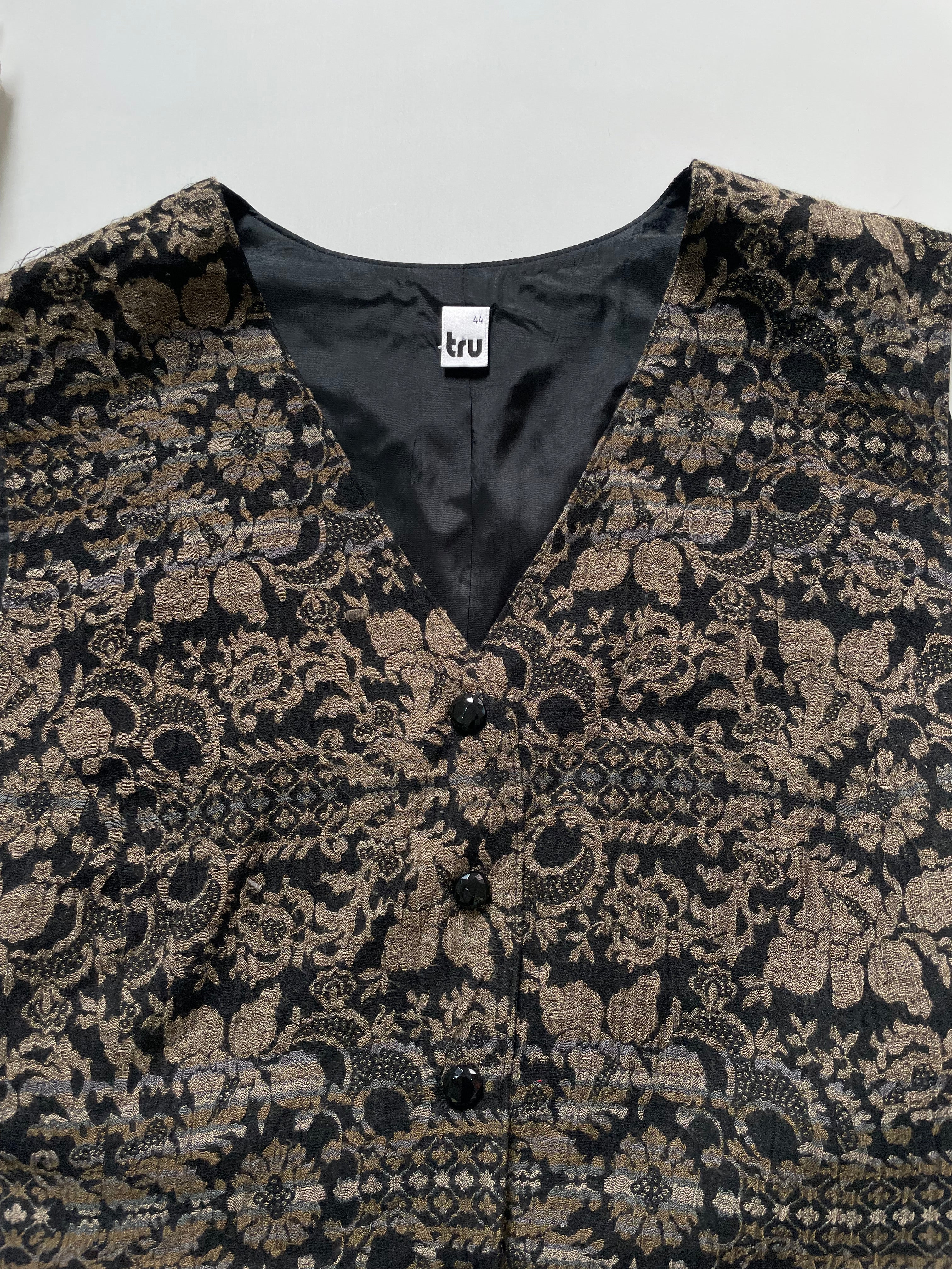 Waistcoat-Bust 42 - Image 2