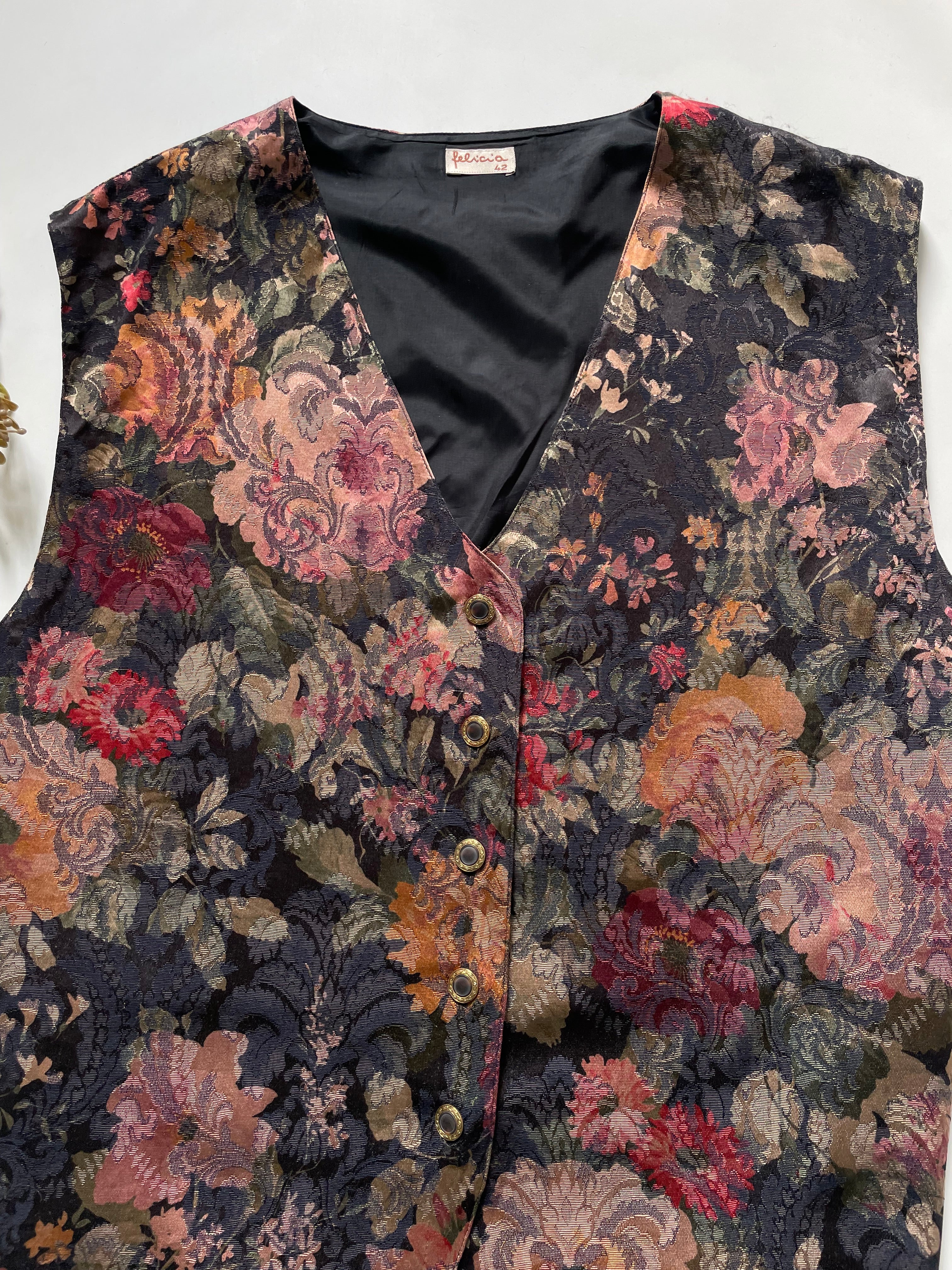 Felicia Waistcoat-Bust 44 - Image 2