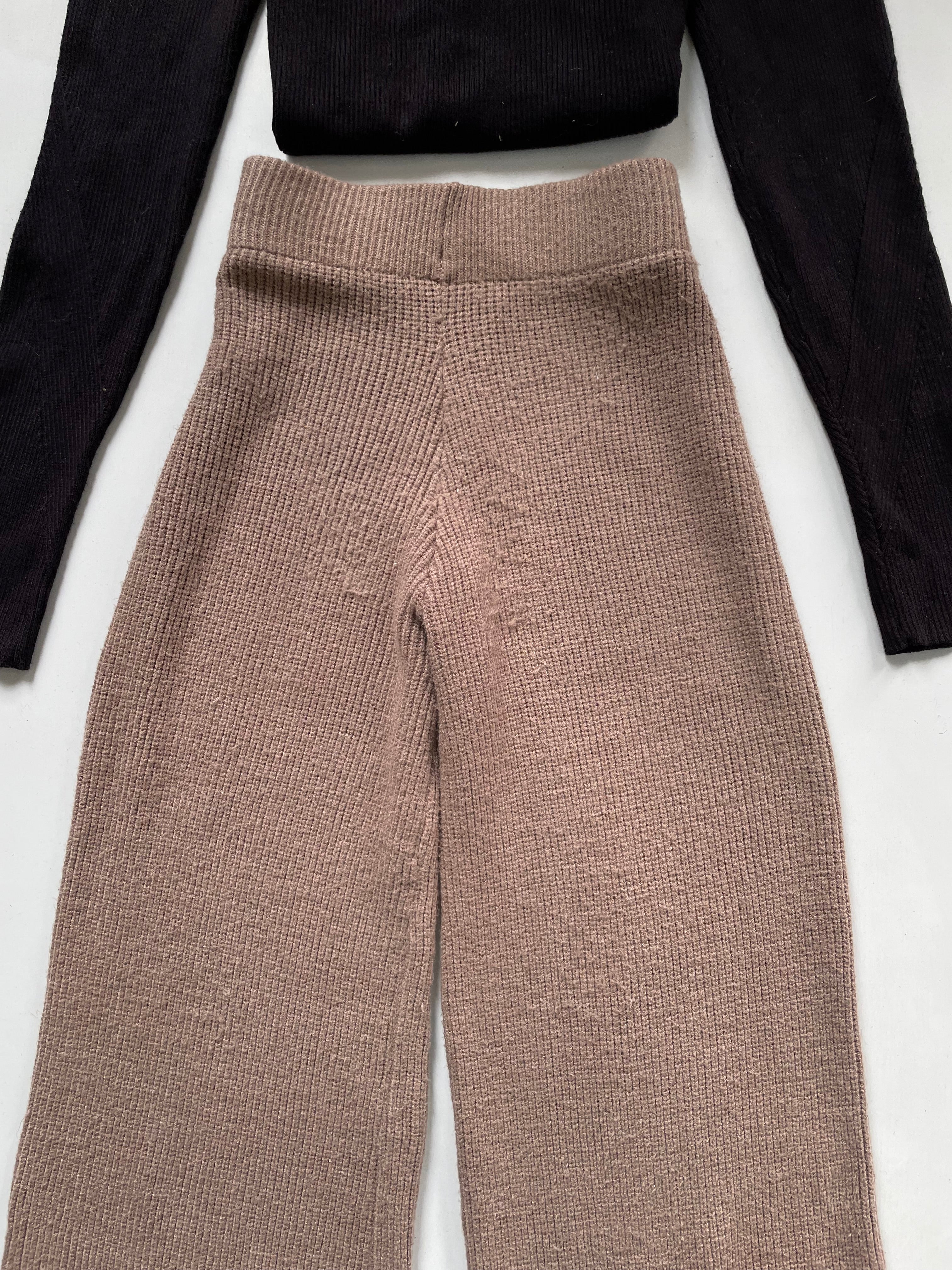 Sincerely Jules Warm Knitted Pants-Waist 28 to 30 - Image 2