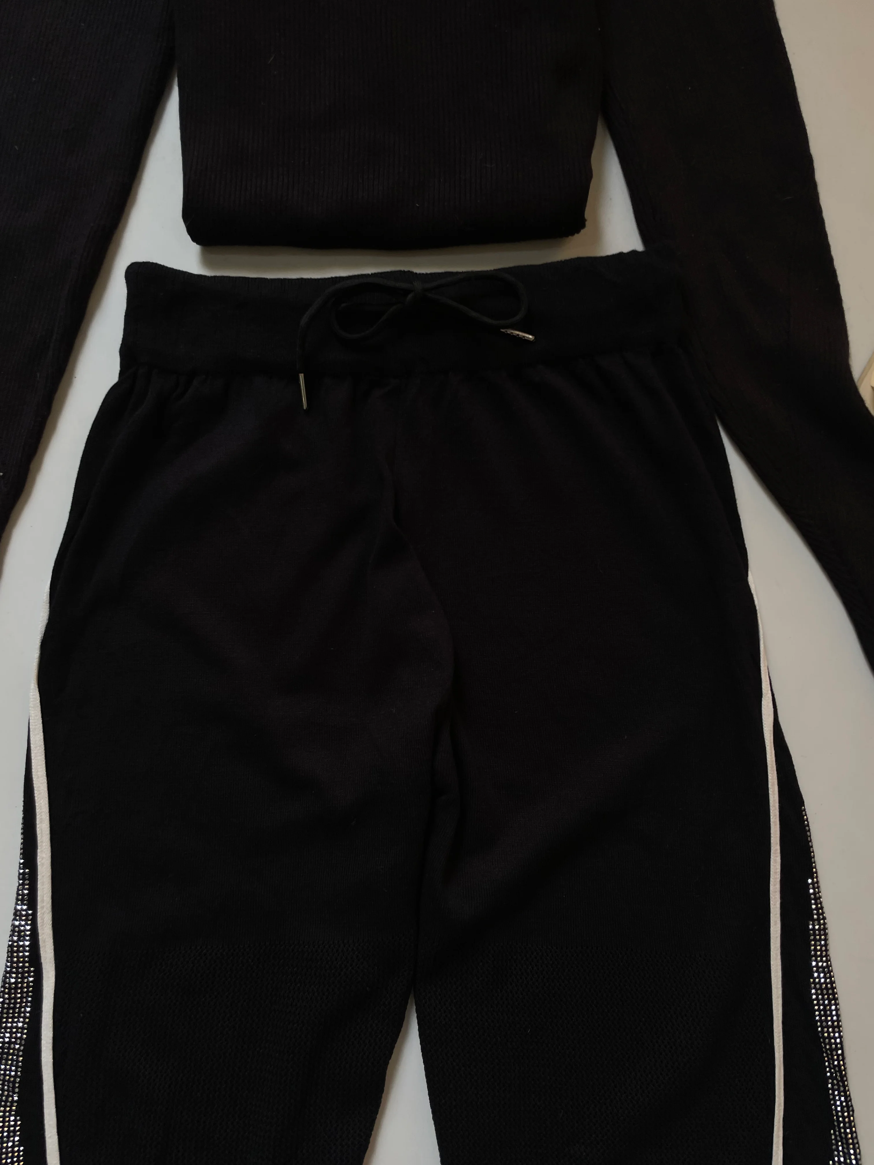 Warm Knitted Pants-Waist 26 to 28 - Image 2