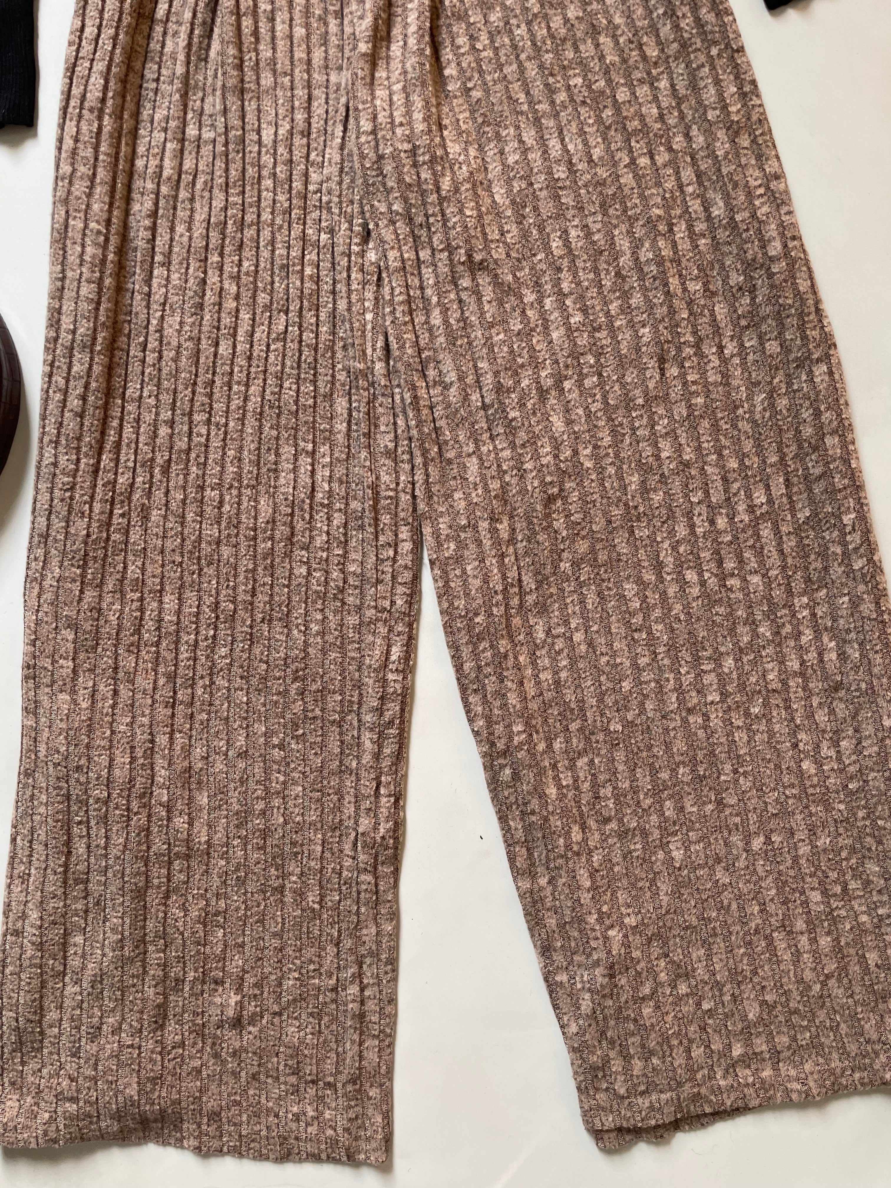 Warm Knitted Pants-Waist 28 to 30 - Image 3