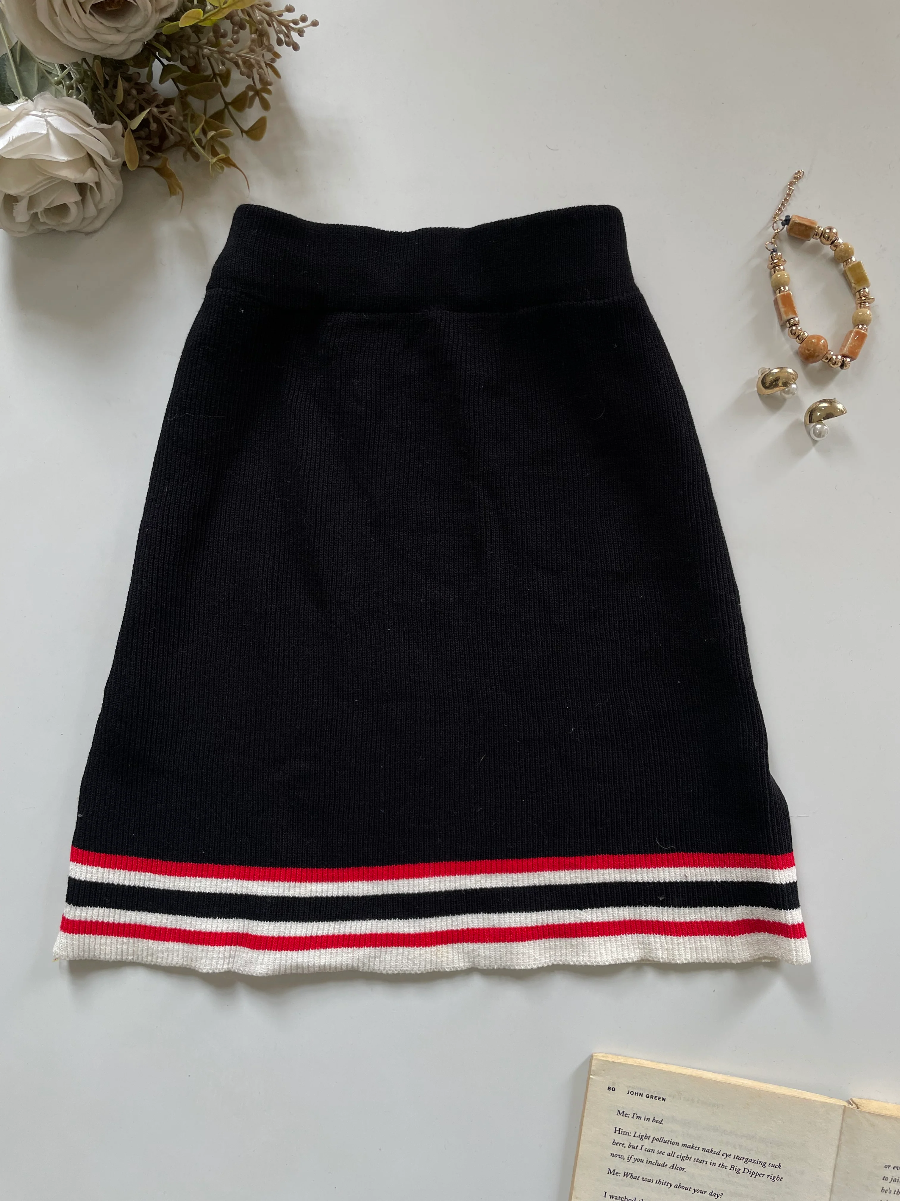 Warm Tweed Skirt-Waist 28 to 32