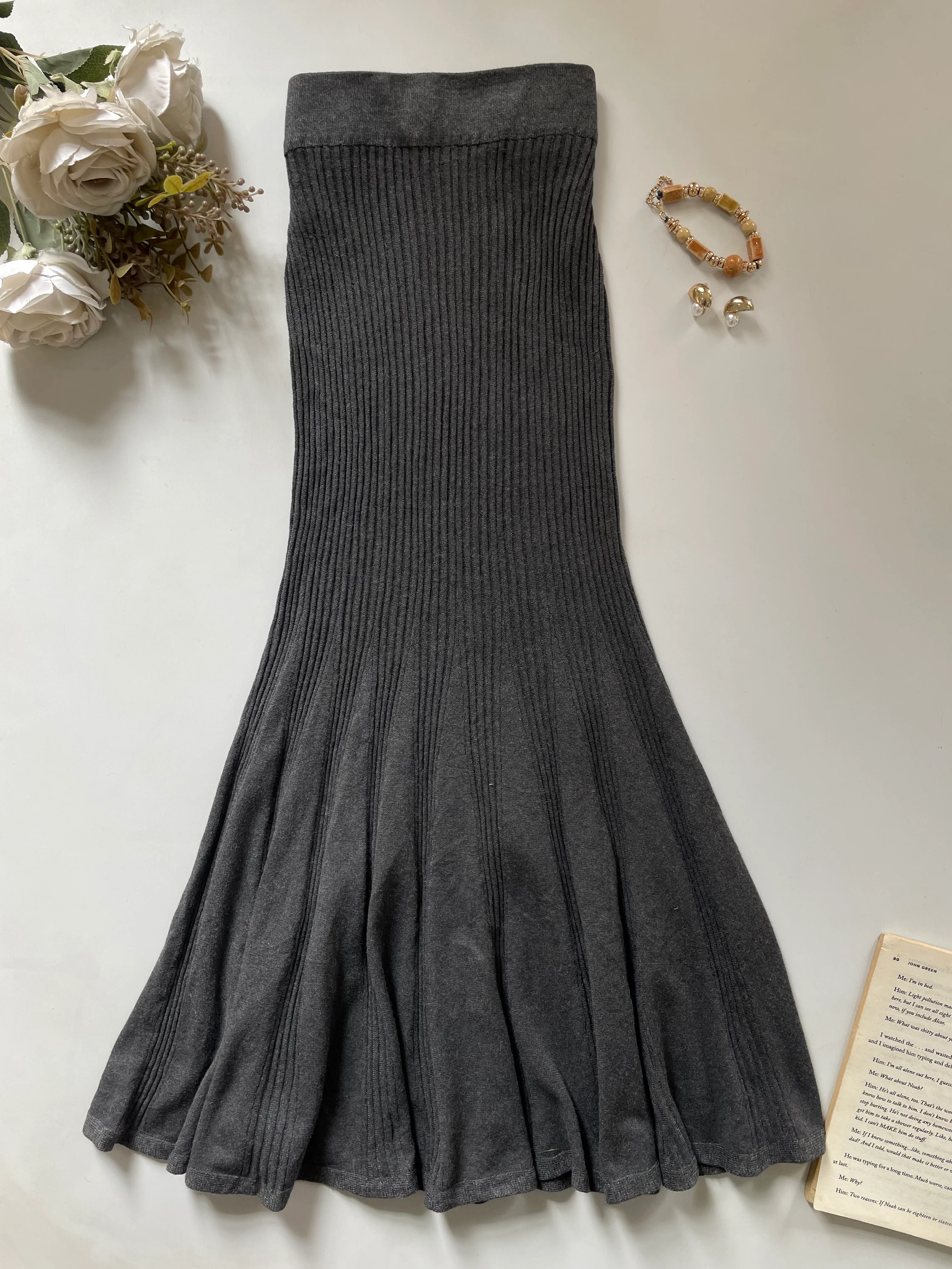 Warm Tweed Skirt-Waist 28 to 32
