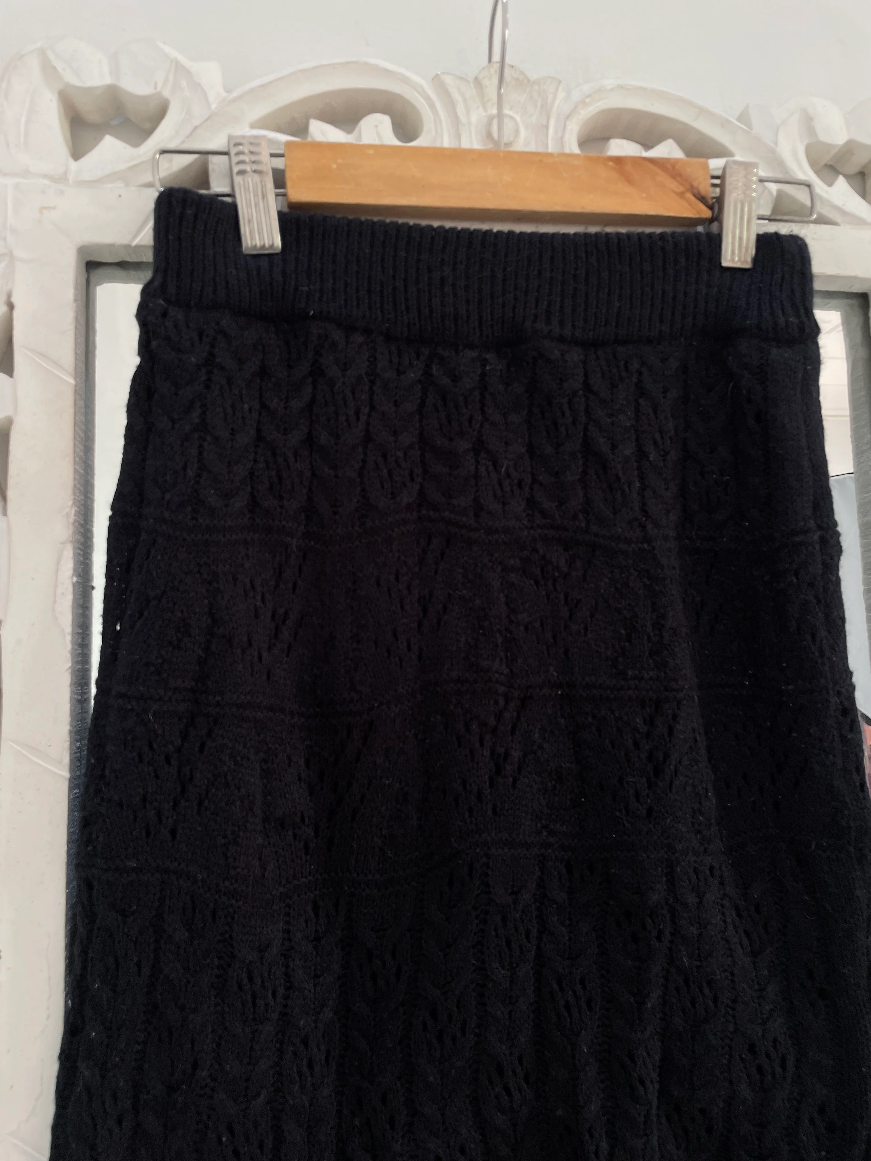 Warm Tweed Skirt-Waist 26 to 30 - Image 2