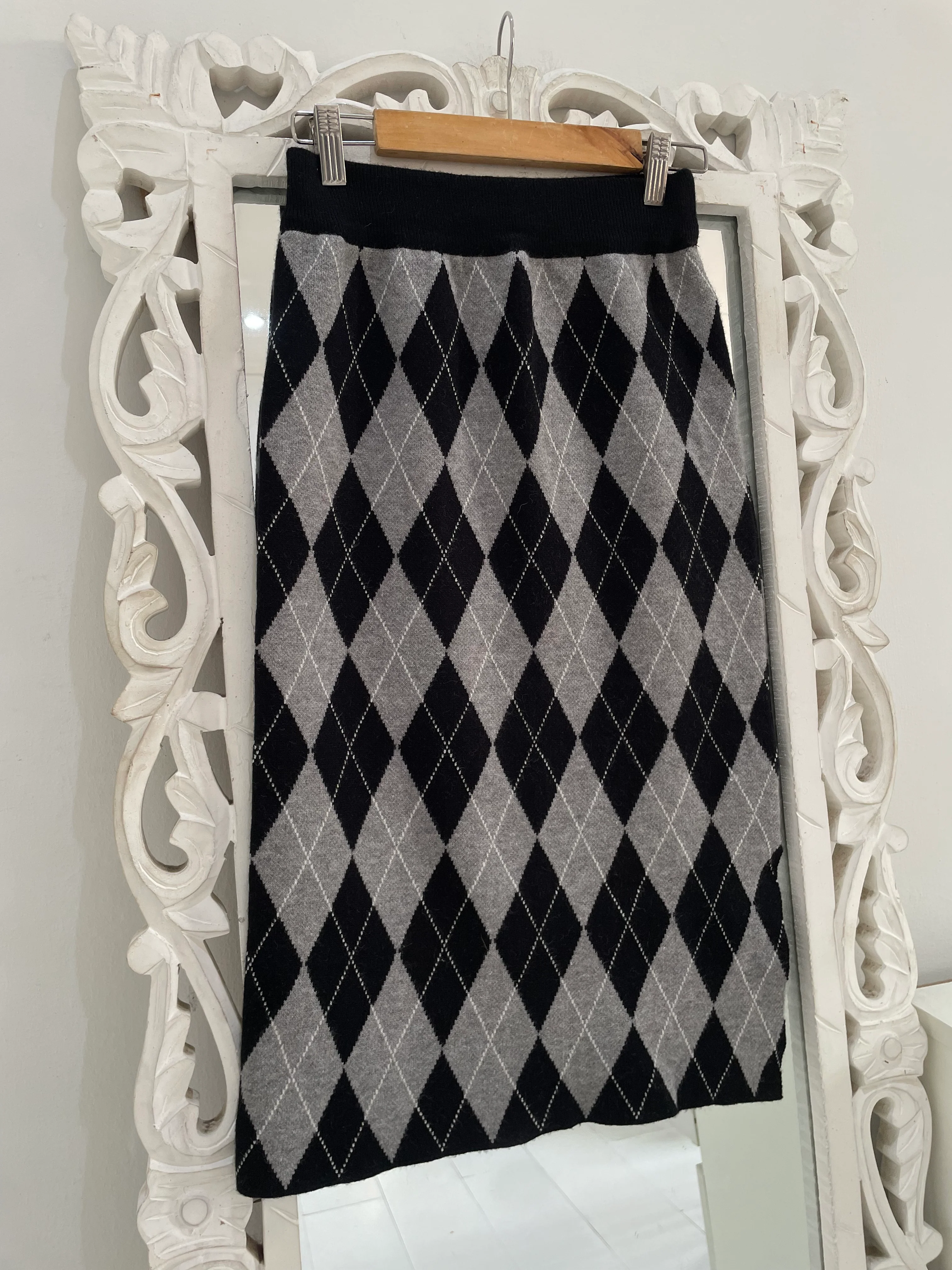 Warm Tweed Skirt-Waist 24 to 28