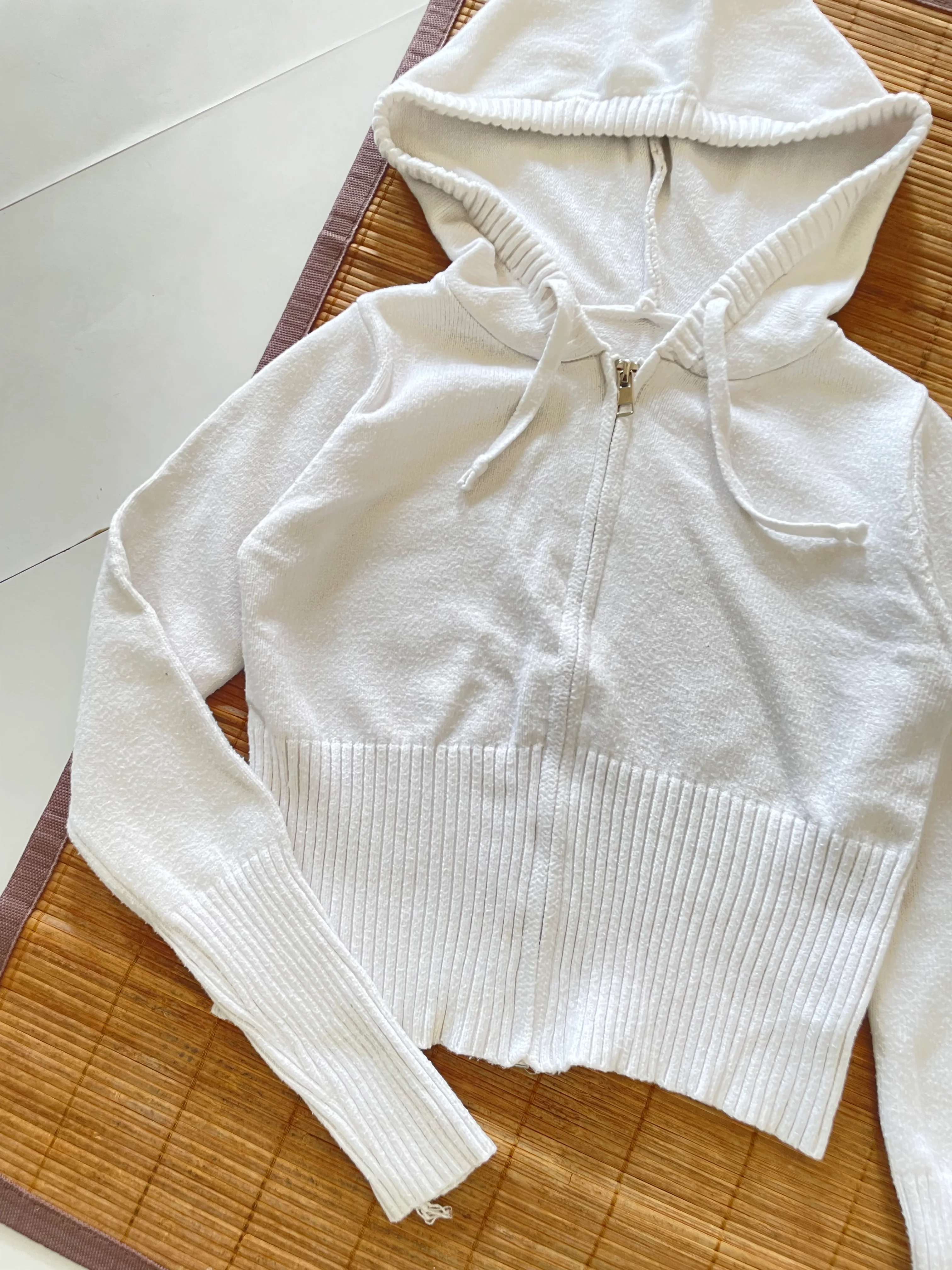 Winter Top-Bust 30 to 32 - Image 3