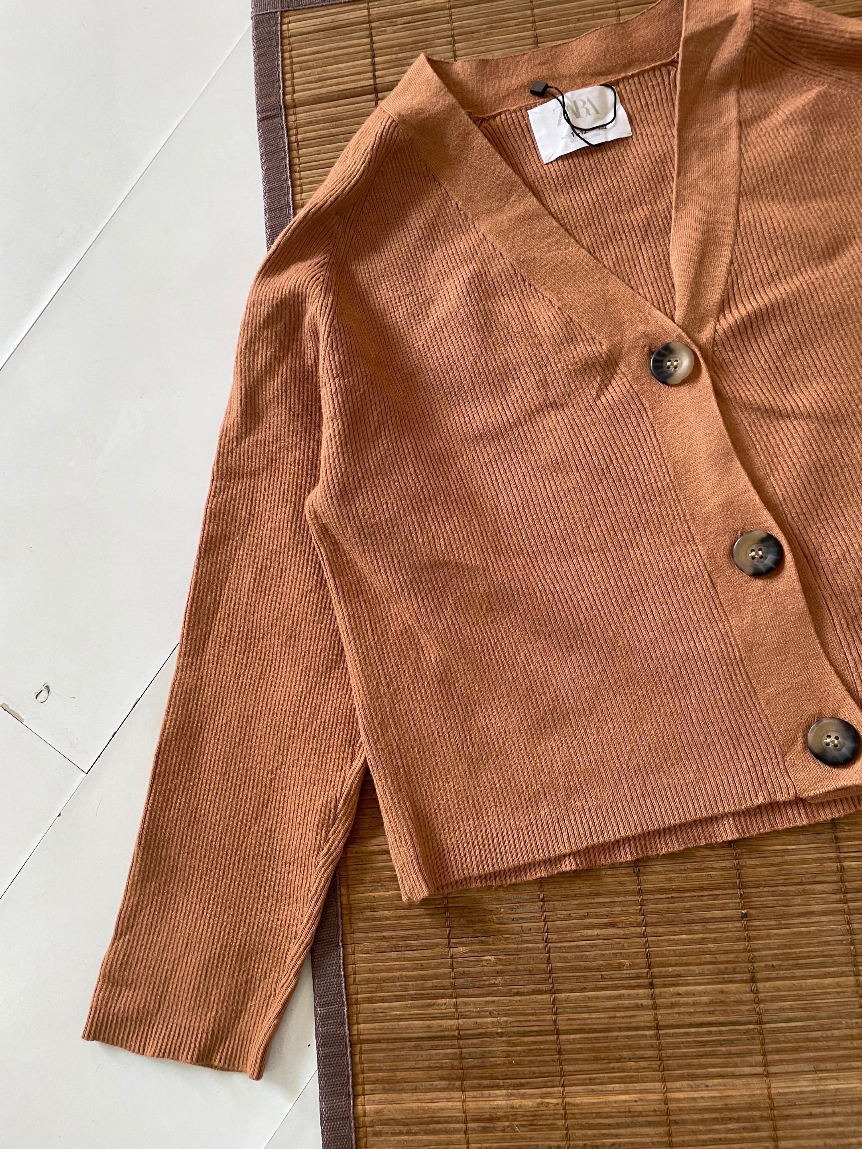 Zara Winter Top-Bust 36 to 38 - Image 3